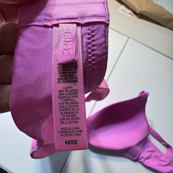 SKIMS Wireless Form T-Shirt Demi Bra in Fuchsia - Sz 42DD - Picture 4 of 7